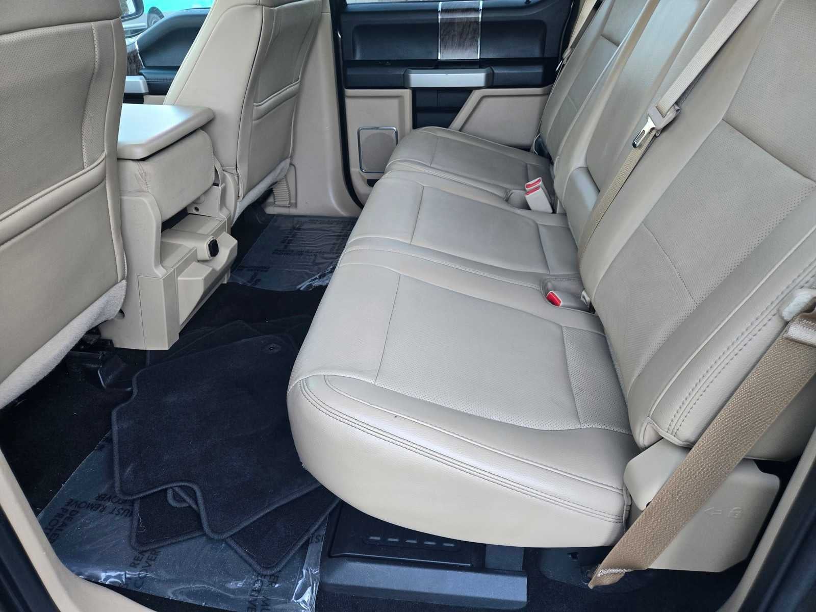 2017 Ford Super Duty F-250 SRW Lariat