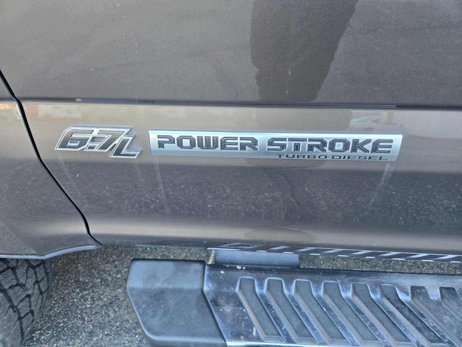 2017 Ford Super Duty F-250 SRW Lariat