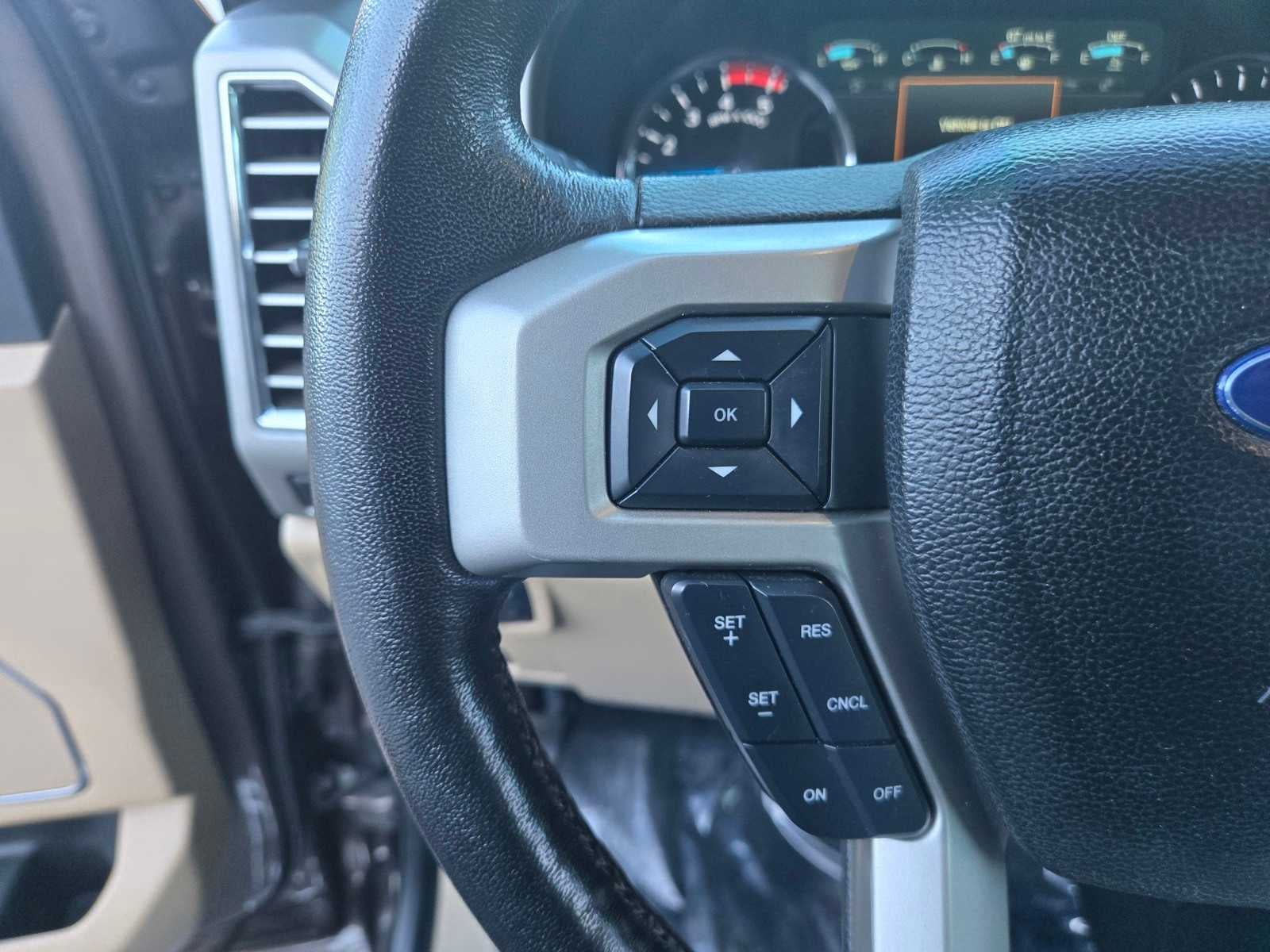 2017 Ford Super Duty F-250 SRW Lariat