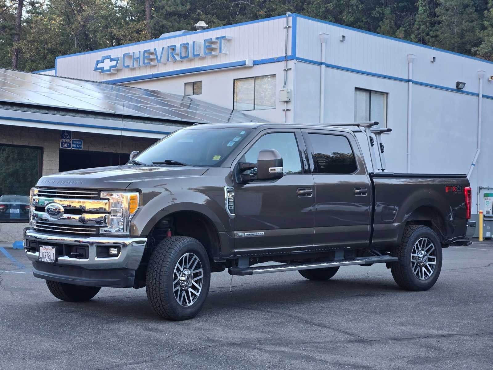 2017 Ford Super Duty F-250 SRW Lariat