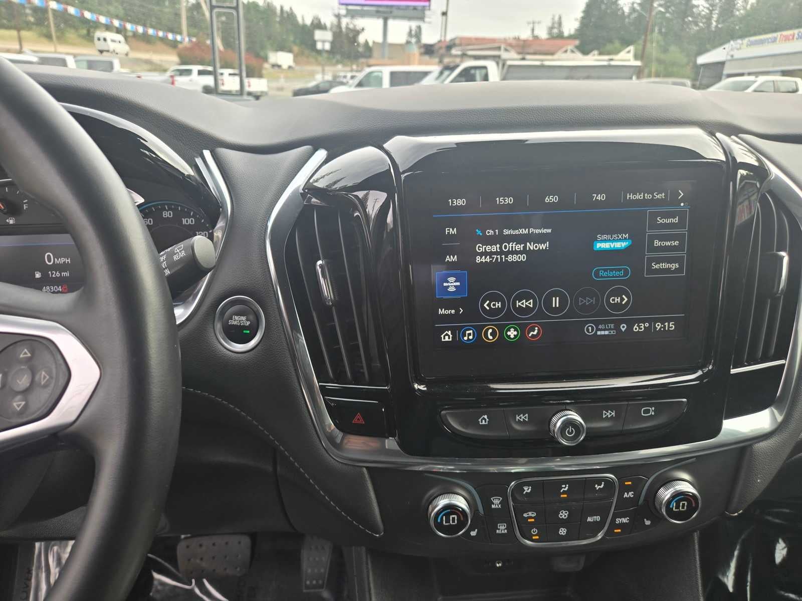 2023 Chevrolet Traverse LT Leather