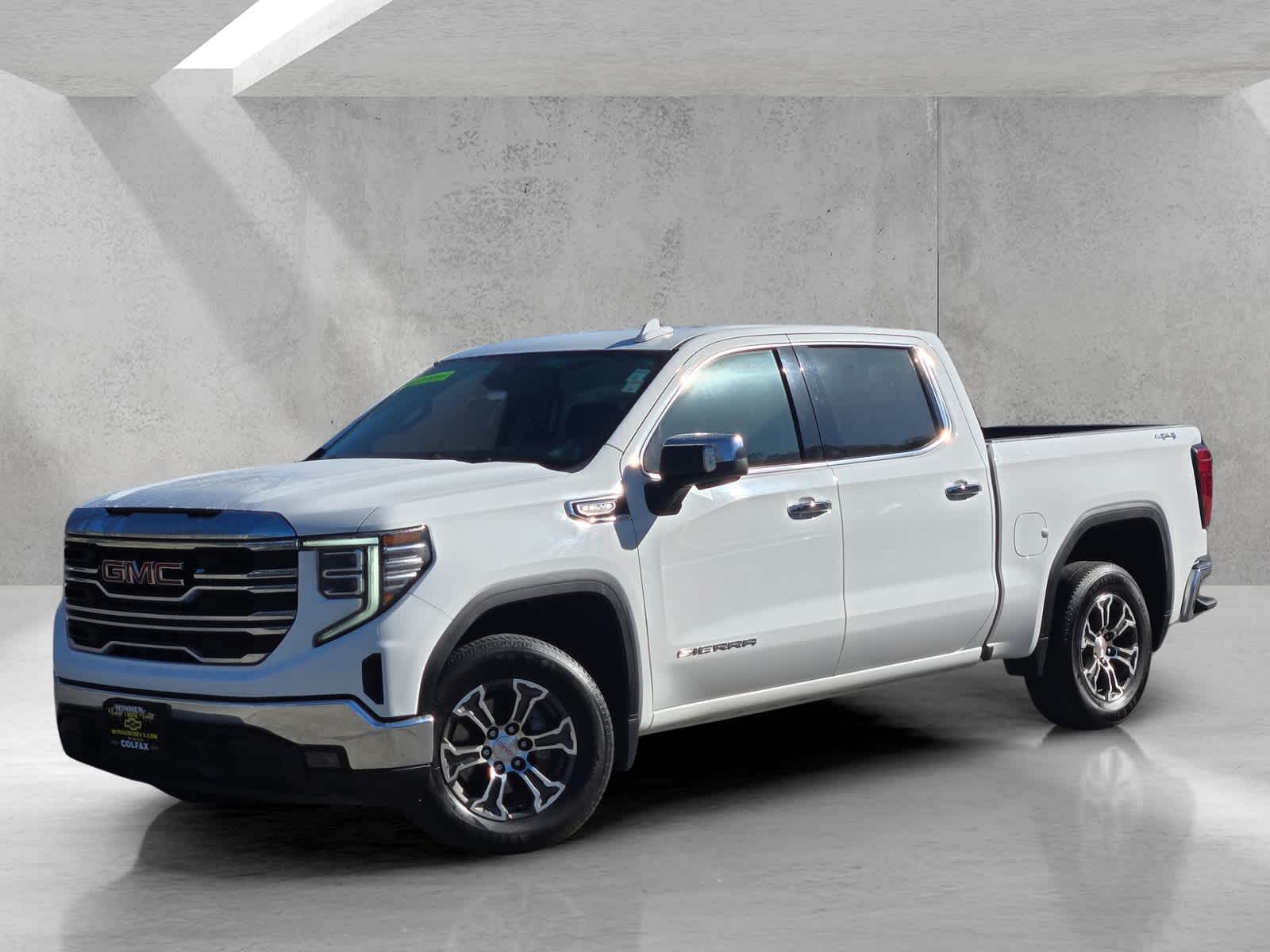 2024 GMC Sierra 1500 SLT