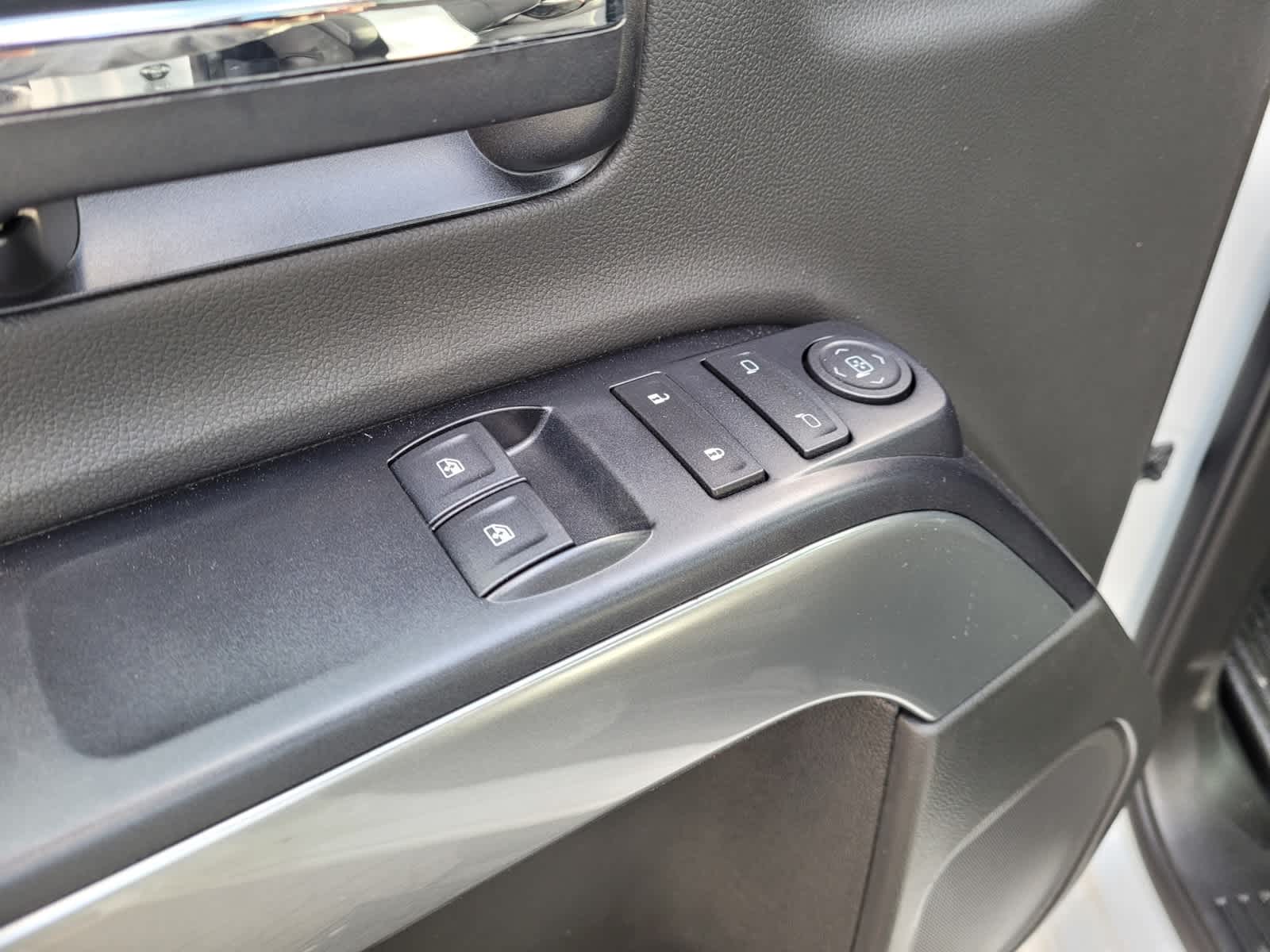 2023 Chevrolet Silverado 5500 HD LT