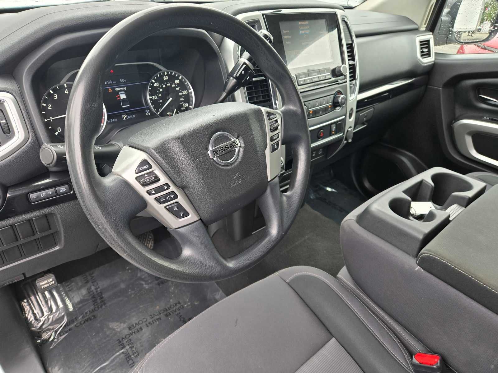 2021 Nissan Titan SV