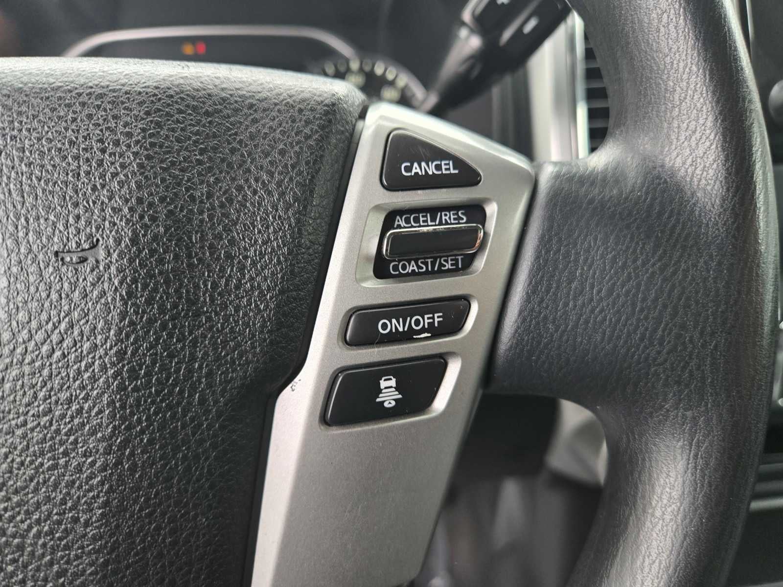 2021 Nissan Titan SV