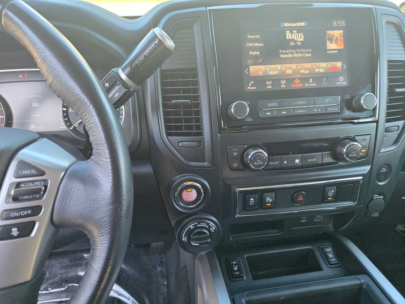 2023 Nissan Titan SV