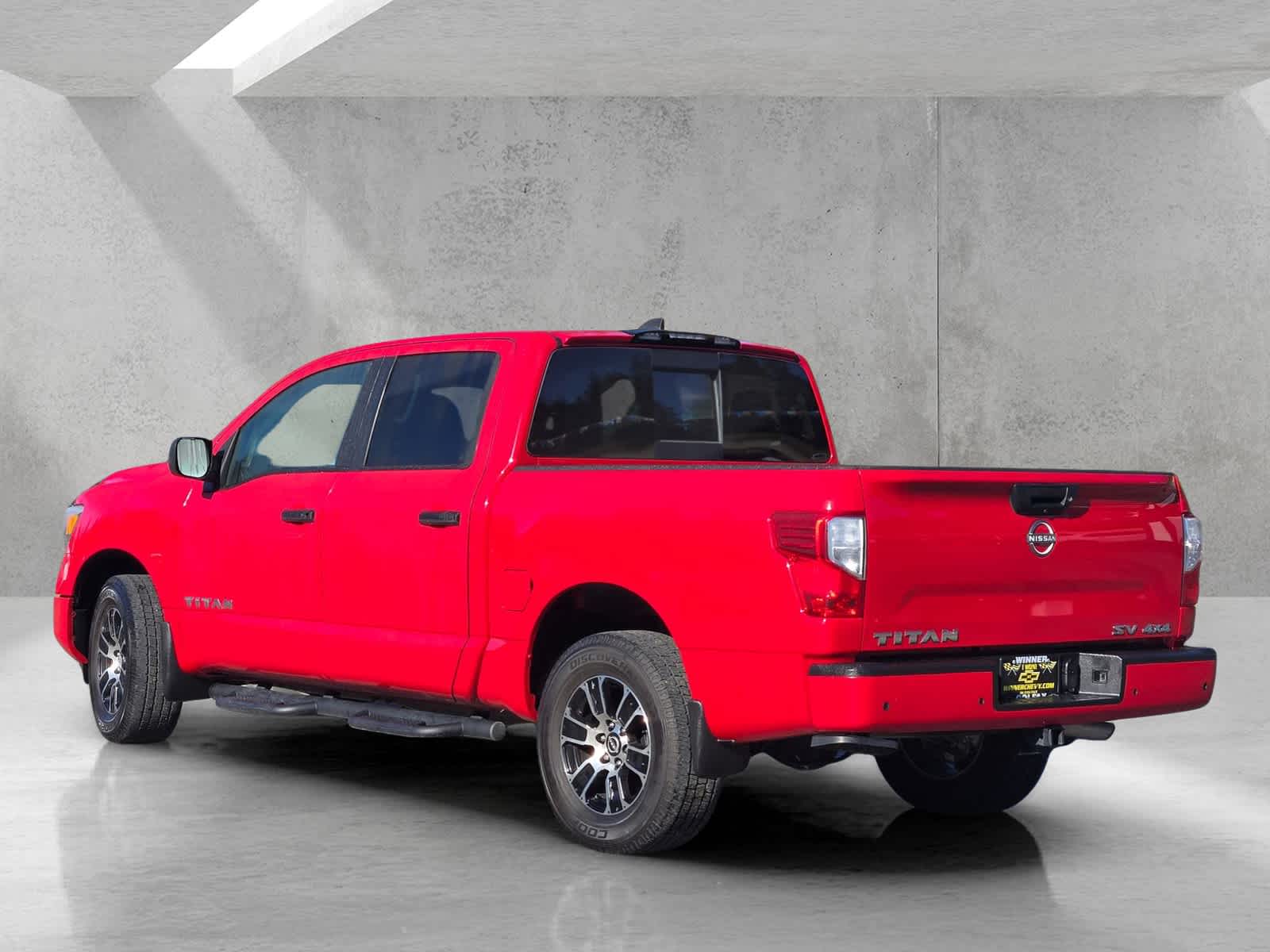 2023 Nissan Titan SV