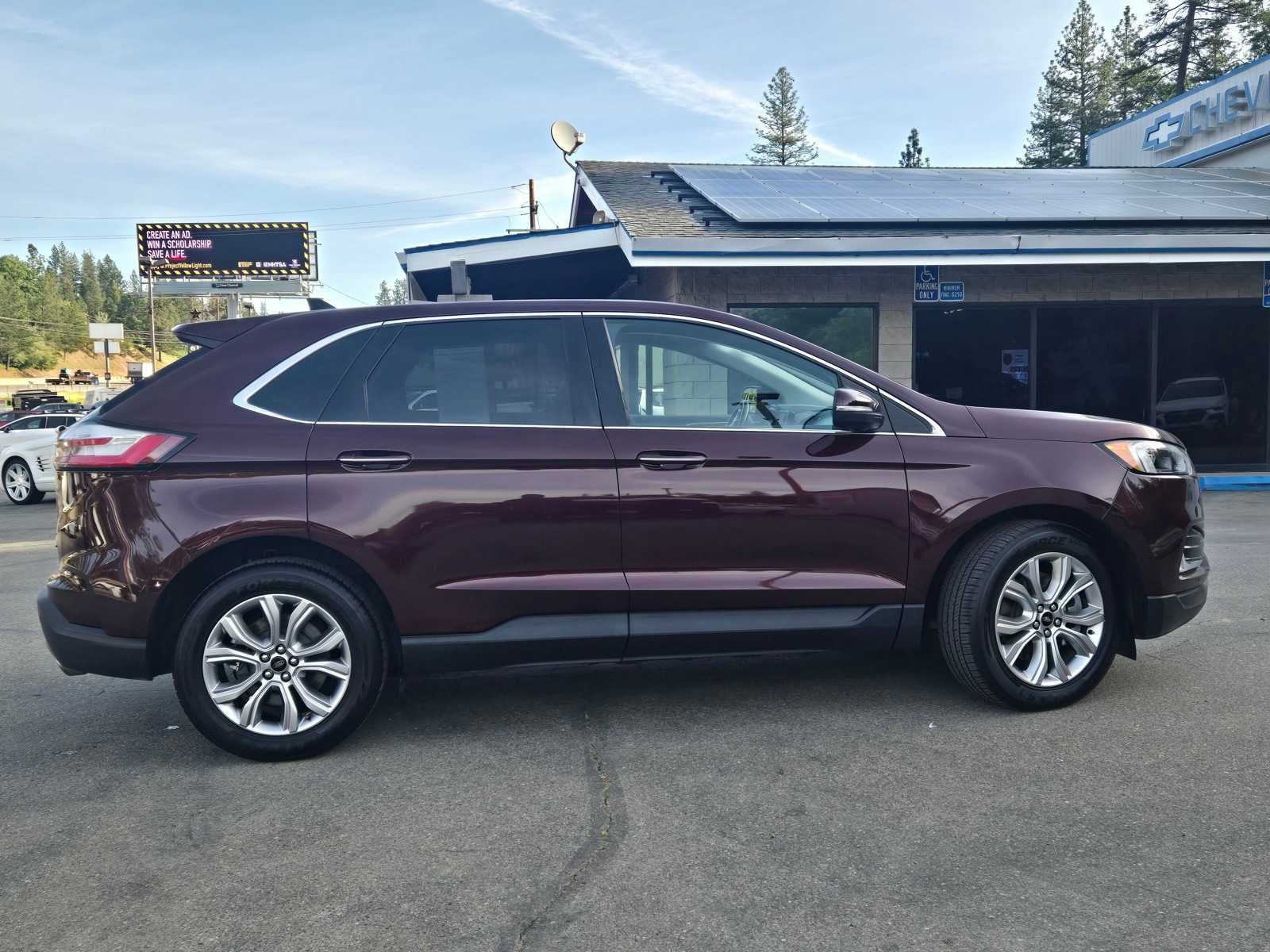 2023 Ford Edge Titanium