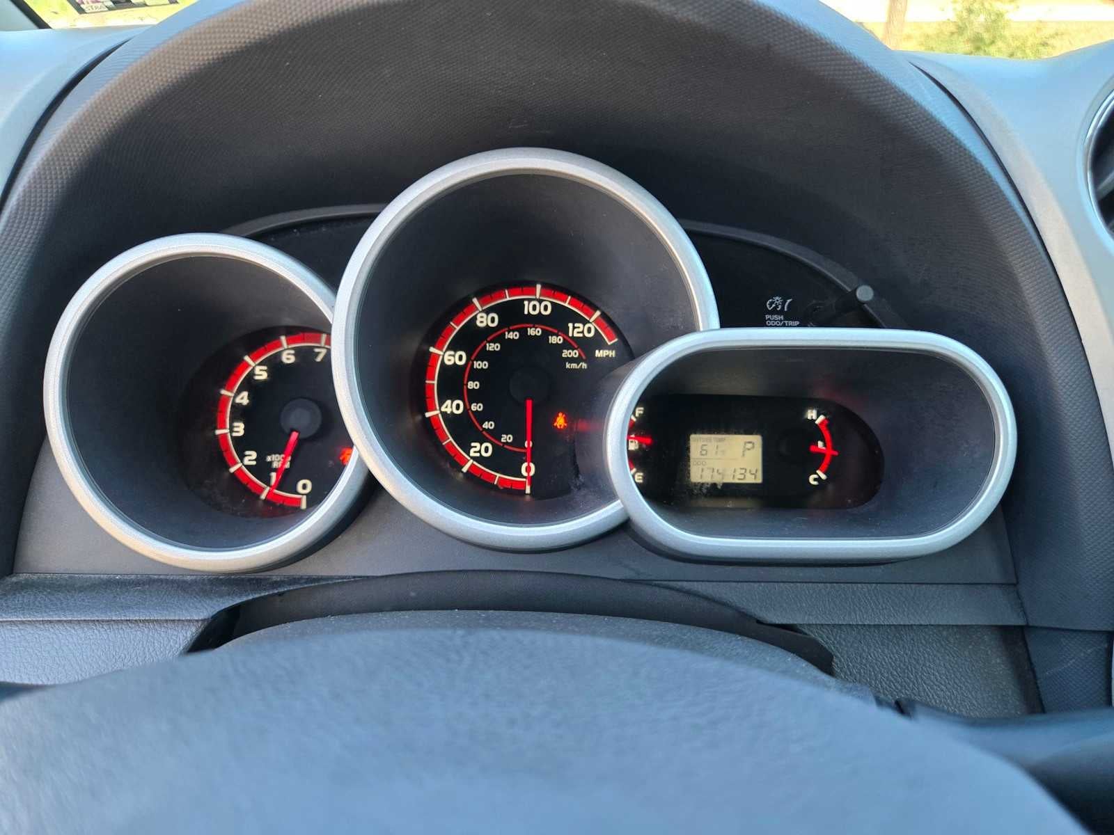 2011 Toyota Matrix Base