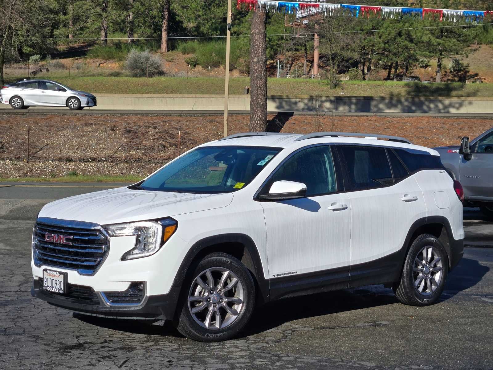 2024 GMC Terrain SLT