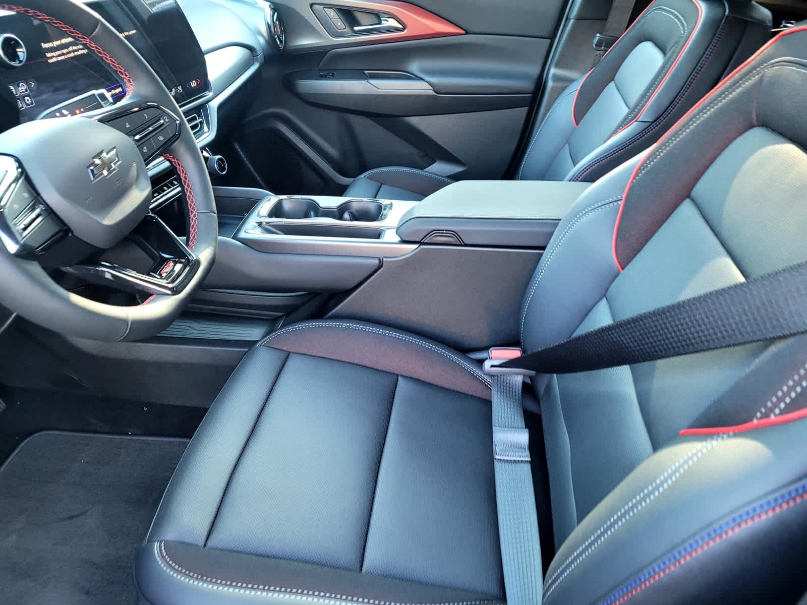 2025 Chevrolet Equinox EV RS