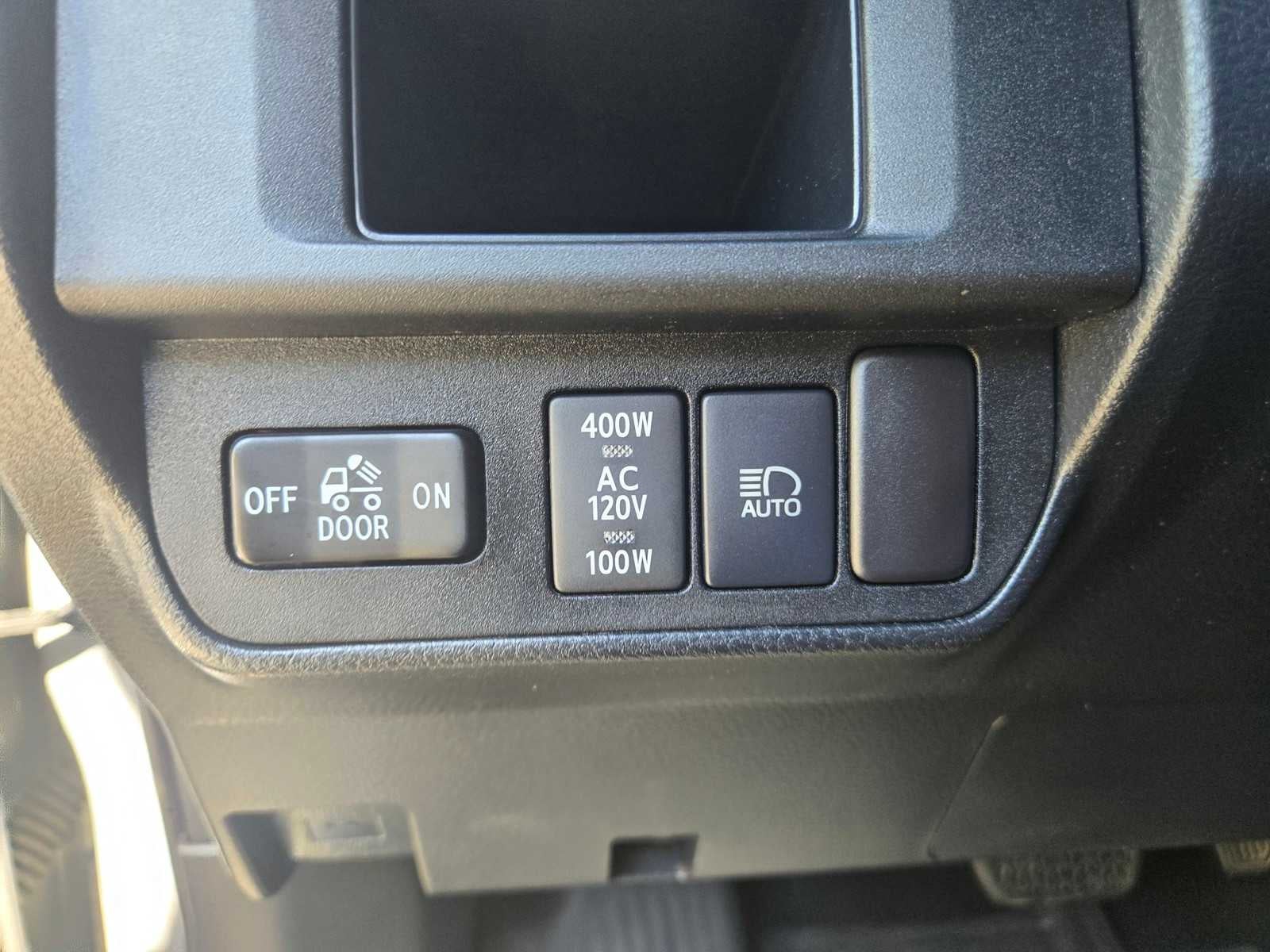 2019 Toyota Tacoma 4WD SR5