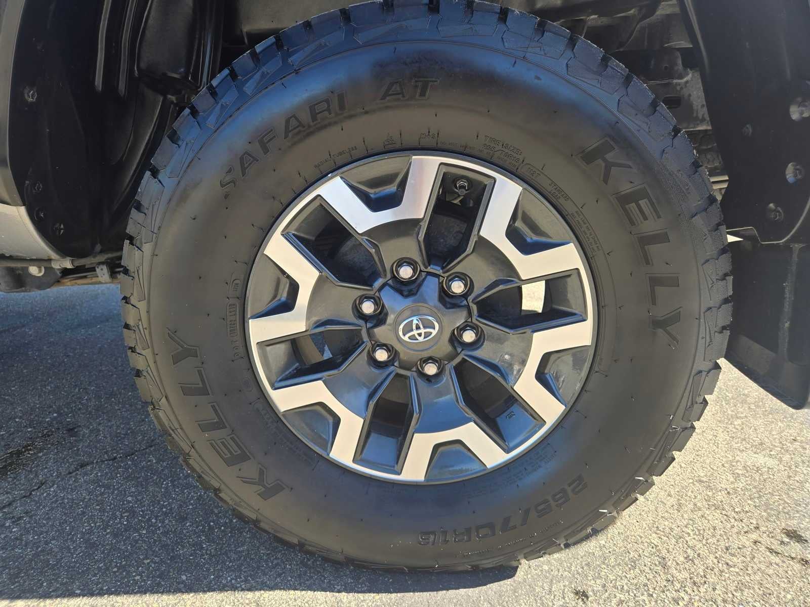 2019 Toyota Tacoma 4WD SR5