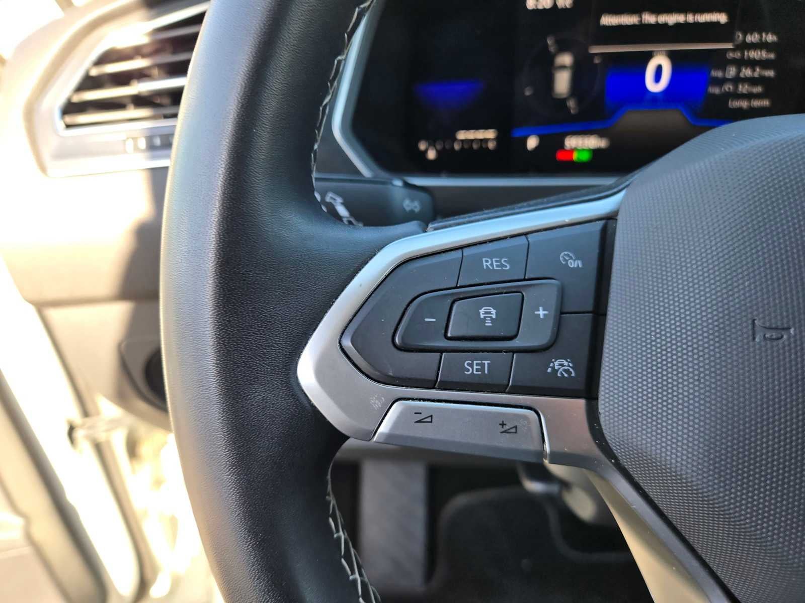 2023 Volkswagen Tiguan SE