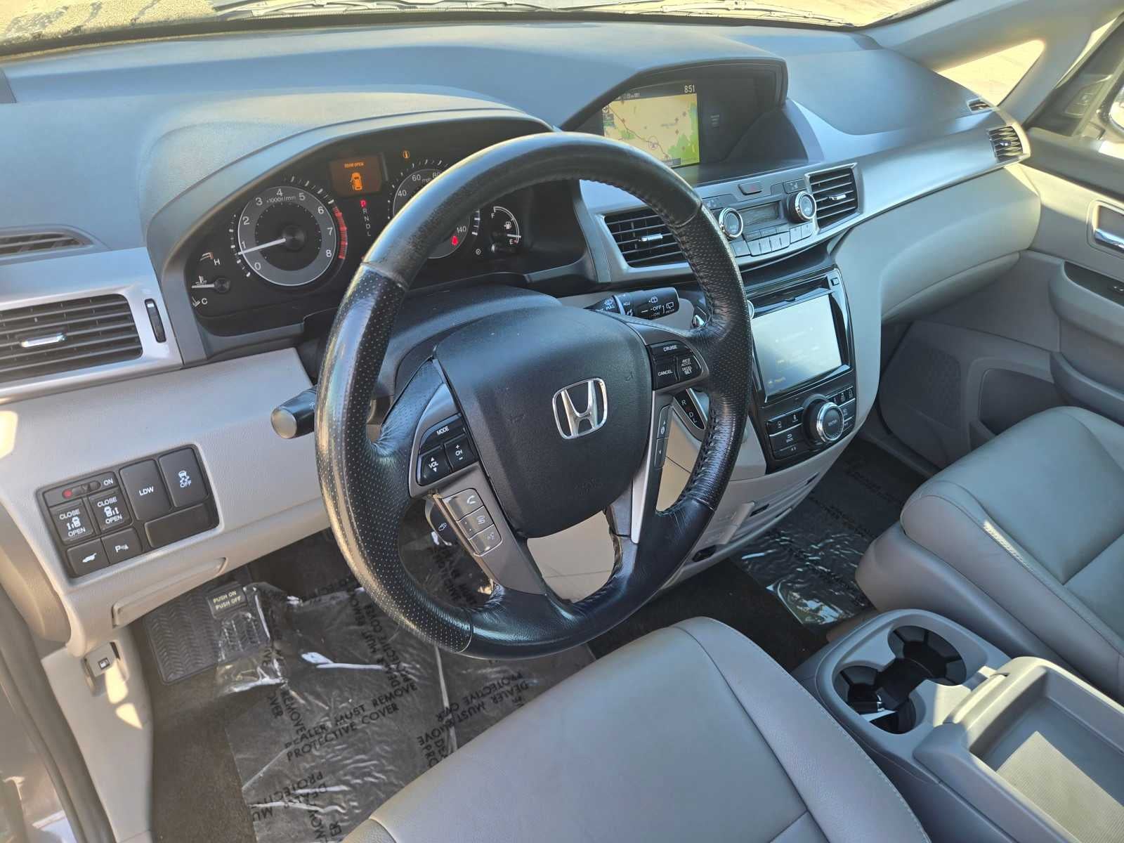 2016 Honda Odyssey Touring - Photo 11