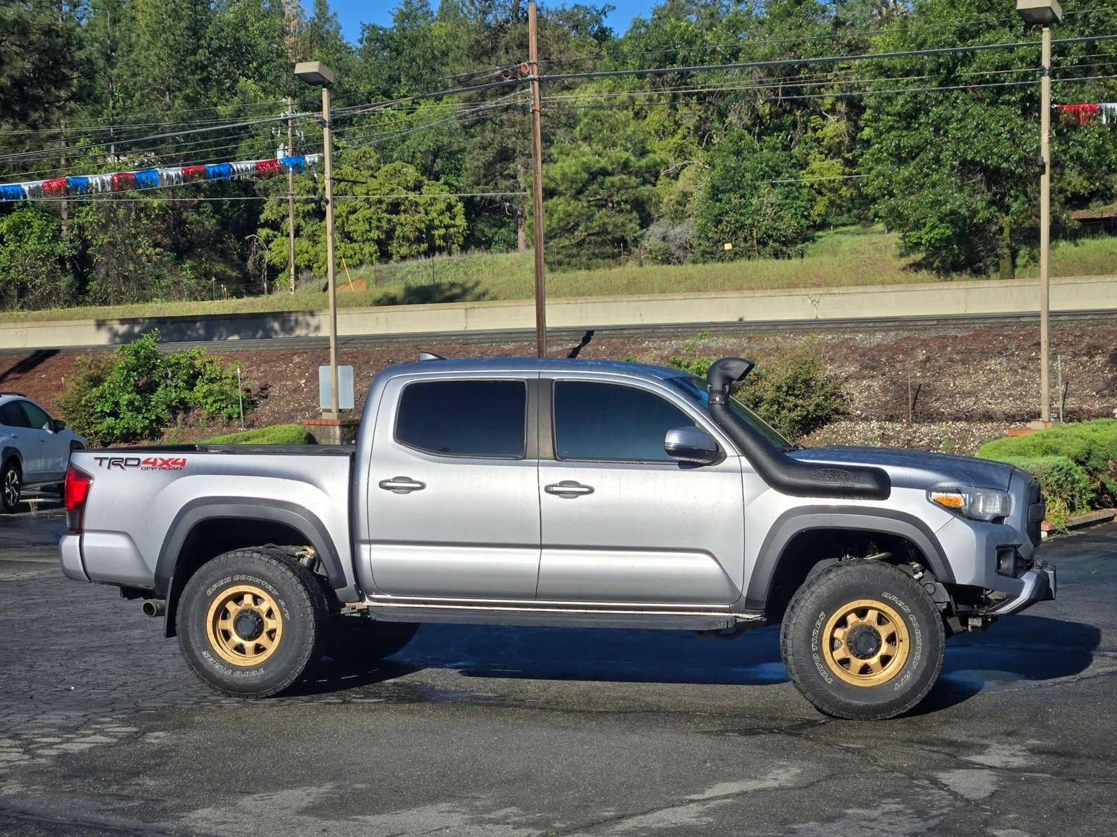 2019 Toyota Tacoma 4WD SR