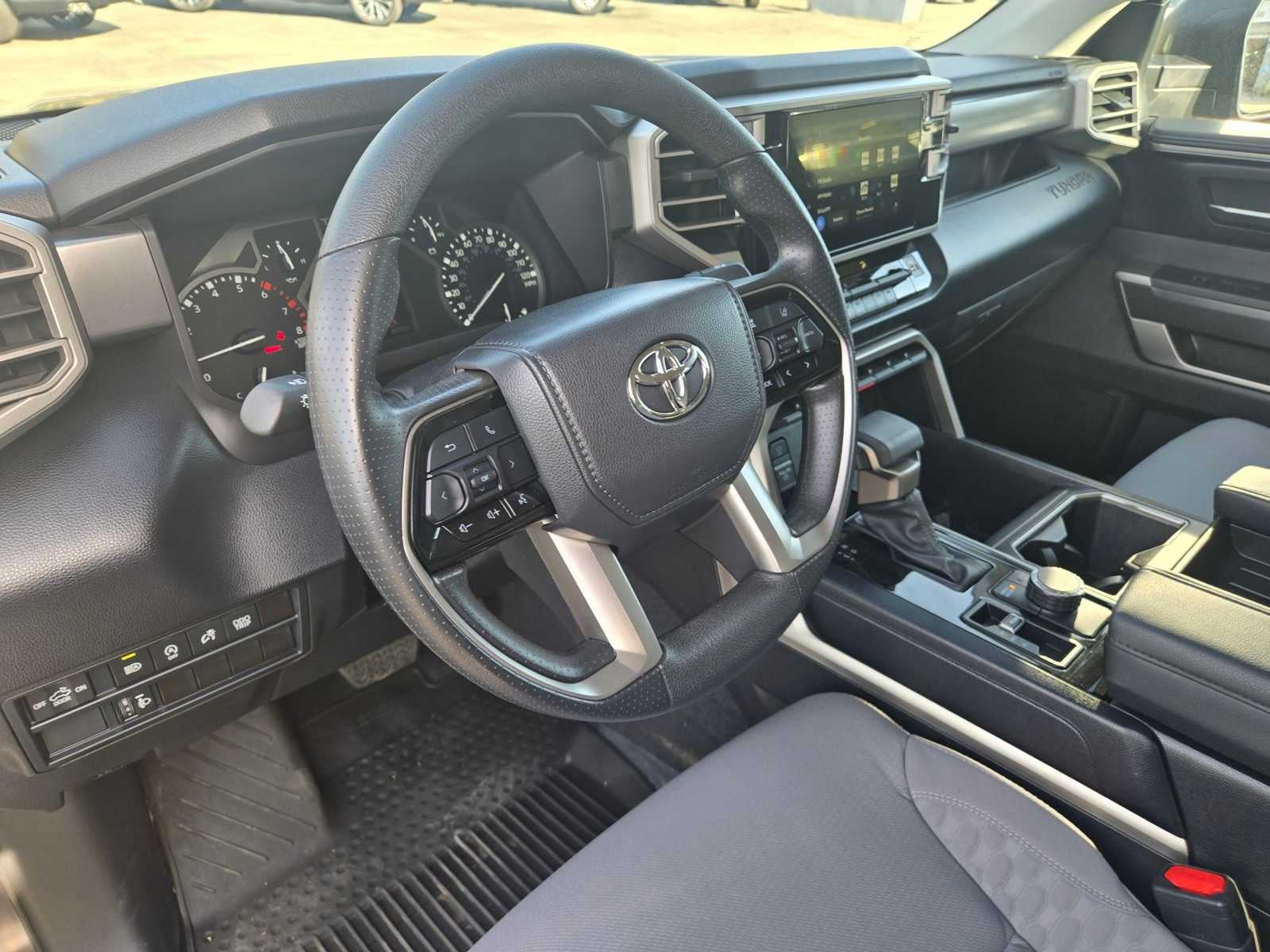 2024 Toyota Tundra 4WD SR5