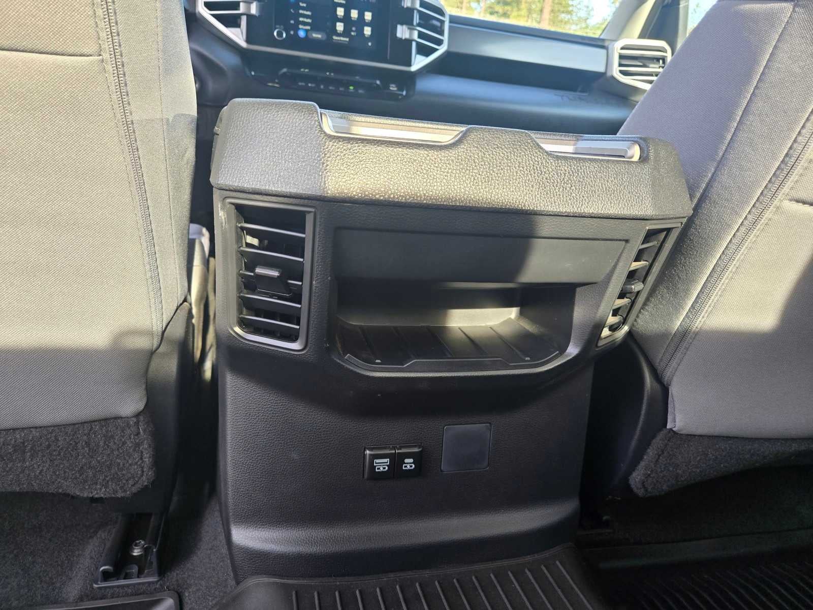 2024 Toyota Tundra 4WD SR5