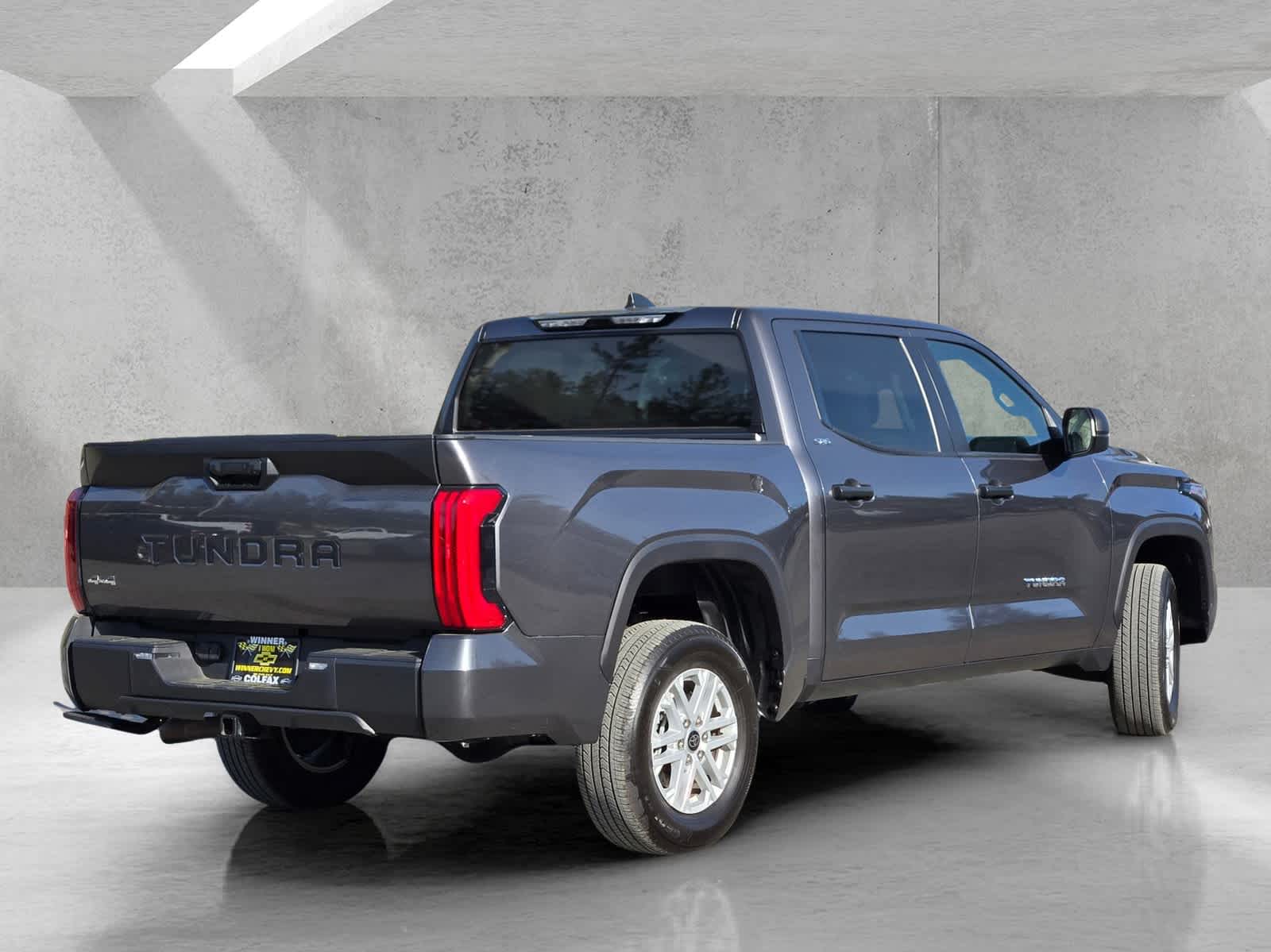 2024 Toyota Tundra 4WD SR5
