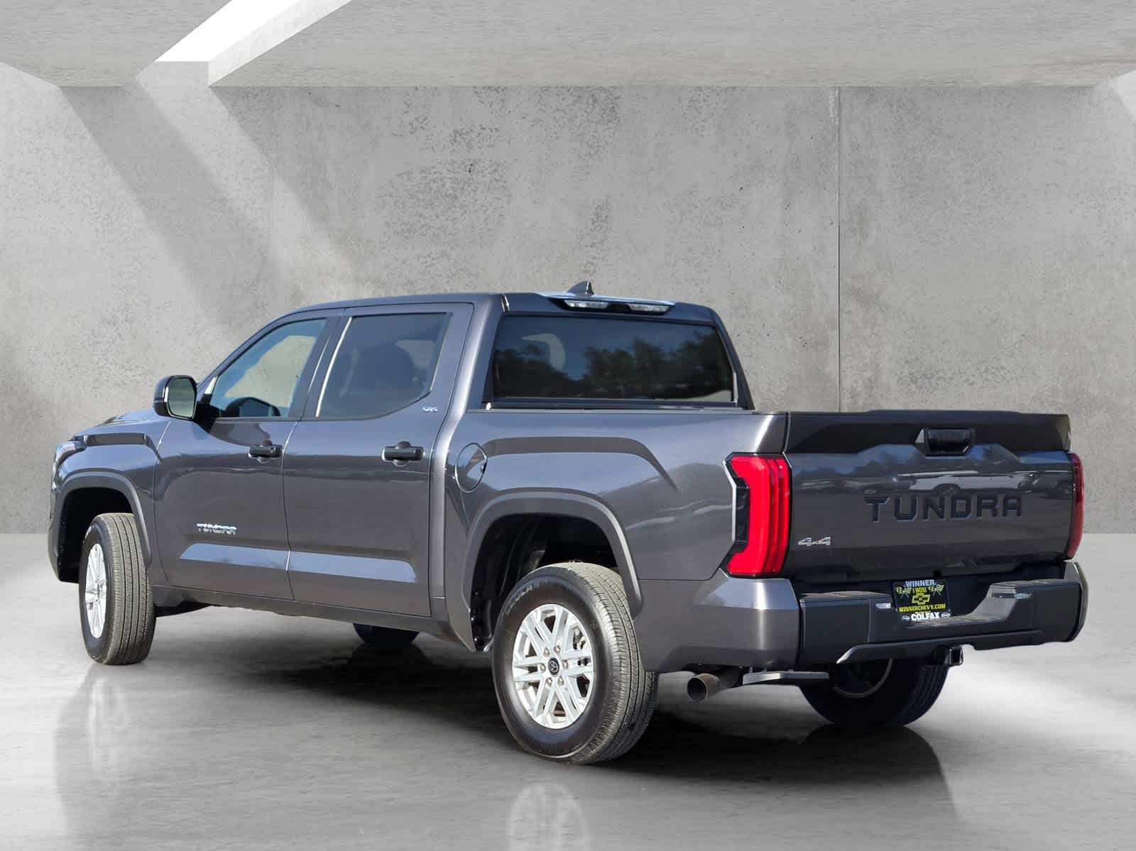 2024 Toyota Tundra 4WD SR5