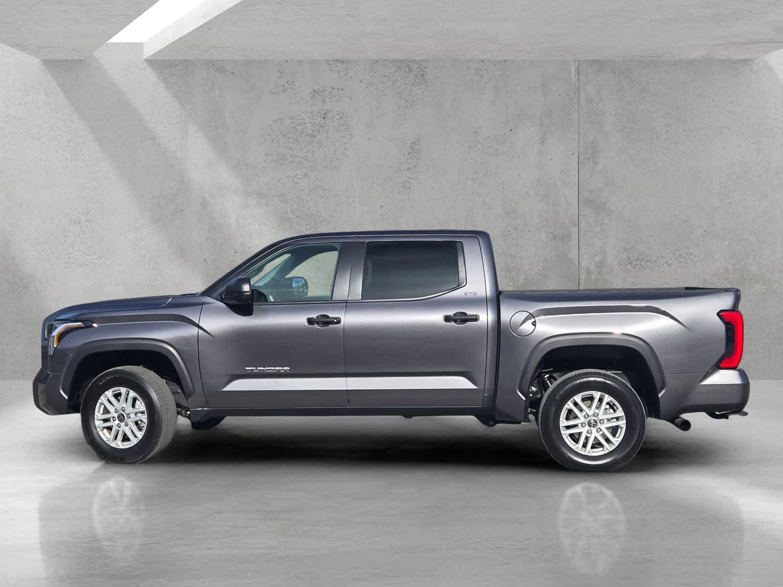 2024 Toyota Tundra 4WD SR5