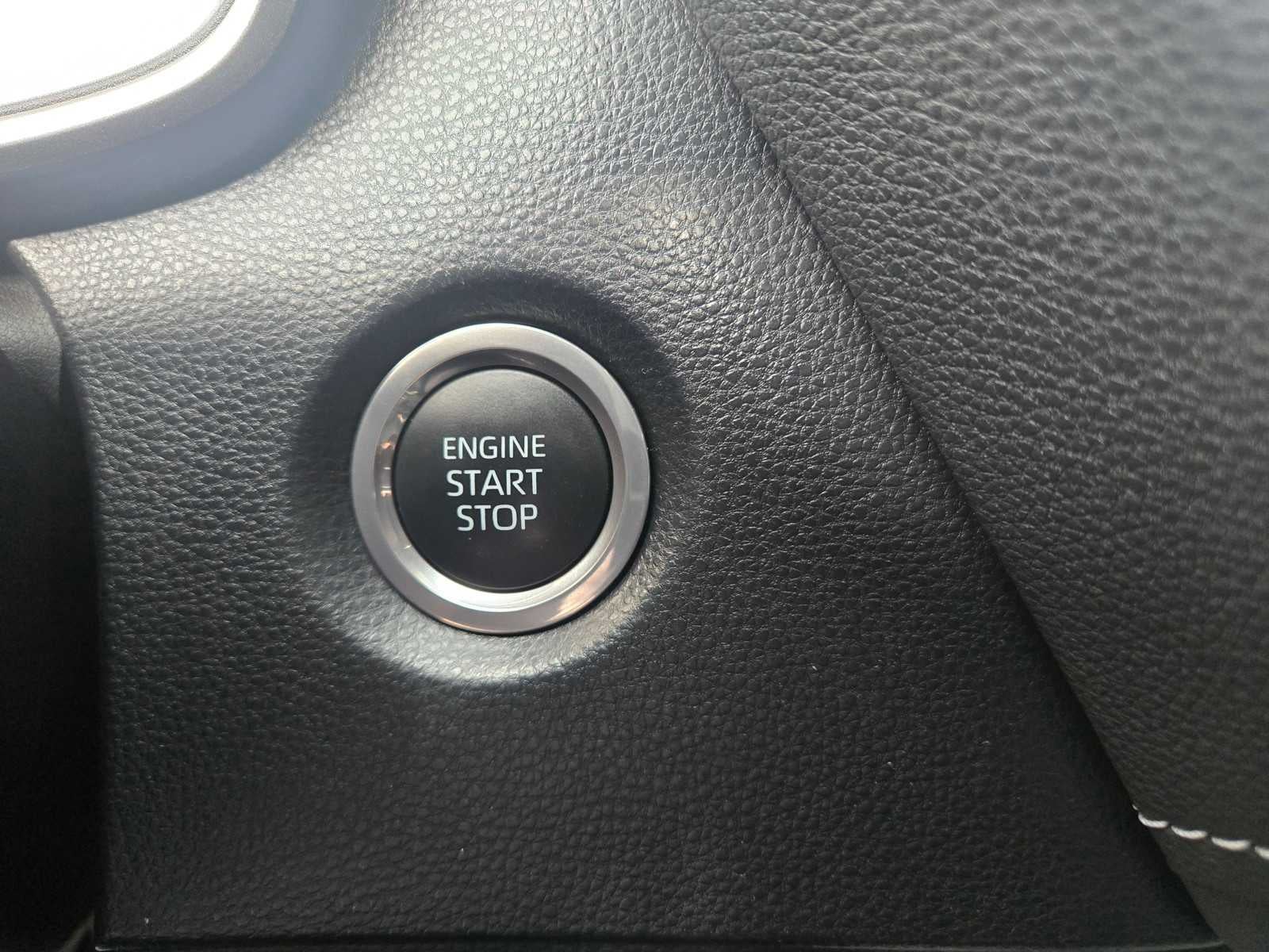 2024 Toyota Corolla Hatchback SE